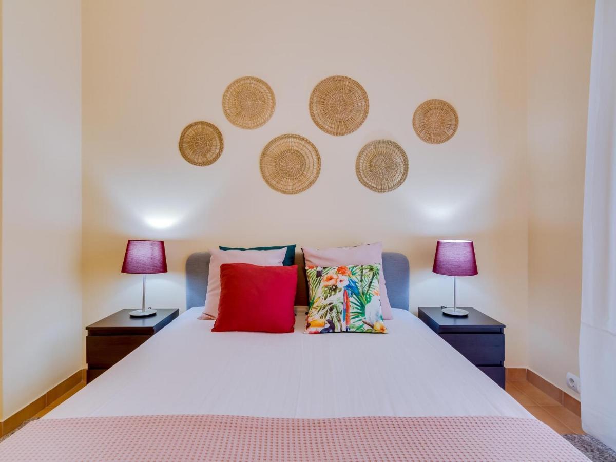 Al - Beachside Hideaway Quarteira Εξωτερικό φωτογραφία